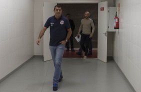 Técnico Fábio Carille antes do duelo contra o Internacional, no Beira Rio, pela Copa do Brasil