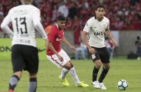 Zagueiro Pablo em ao na partida contra O Internacional vlida pela Copa do Brasil