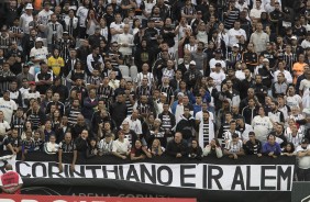 A torcida rendeu o melhor público do ano nesse jogo