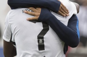 Comemoração do gol contra o São Paulo, pela semifinal do Paulistão