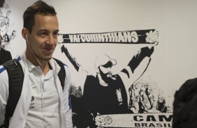 Rodriguinho chegando à Arena para semifinal contra o São Paulo, pelo Paulistão