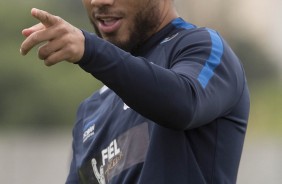Kazim durante treino preparatório para a final contra a Ponte
