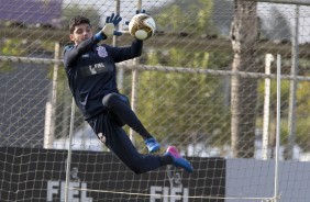 Matheus Vidotto durante reapresentação do Corinthians depois dos 3 a 0 sobre a Ponte Preta