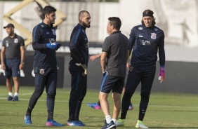Walter, Matheus Vidotto, Cássio e Osmar Loss durante reapresentação no CT