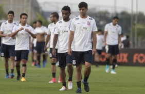 Camacho foi o substituto de Rodriguinho, suspenso, entre os titulares