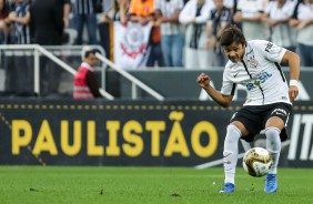 Romero  o artilheiro da Arena e mostrou o porqu disso ao anotar o gol da final