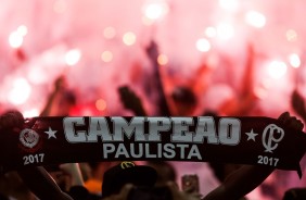 Torcida deu um show à parte durante a final do Paulistão na Arena