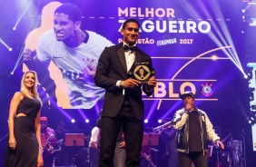 O novato Pablo foi eleito o melhor zagueiro do Paulisto 2017