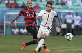 Jadson passou em branco contra o Vitória, na Fonte Nova