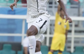 Jô brilho mais uma vez contra o Vitória pelo Brasileirão