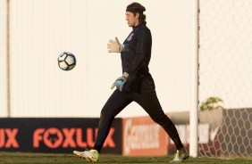 Cássio em ação no treino do Corinthians