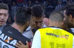 Depois de falha no Mineirão, Pedro foi consolado por corinthianos e atleticanos