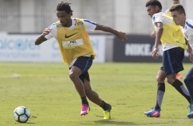 Paulo Roberto e Moisés no treino da manhã no CT após primeira vitória no Brasileirão