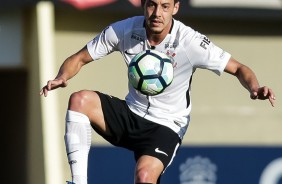 Rodriguinho vem jogando muito bem, no Serra Dourada deu mais um show de bola