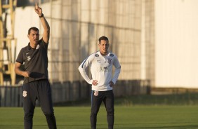 Carille comandou um treino fantasma após confirmar os 11 escolhidos