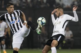 Maycon foi mais uma vez titular contra o Santos