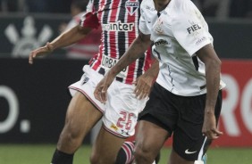 Dessa vez Jô não anotou nenhum gol no clássico contra o São Paulo