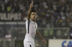 Jadson atuando contra o Vasco, pelo Brasileirão