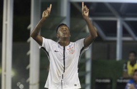 J marcou mais um gol contra o Vasco, em So Janurio