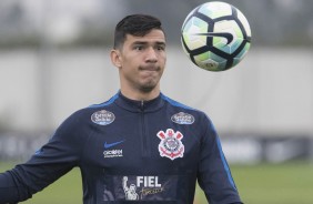 Balbuena treina para encarar o Cruzeiro, pelo Brasileirão