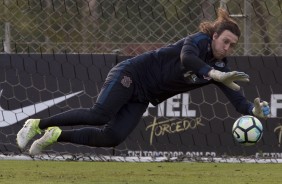Cássio treina normalmente após o duelo contra o Coritiba, que foi no Couto Pereira