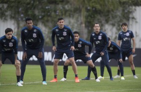 Elenco treina para encarar o Bahia, pela nona rodada do Brasileiro