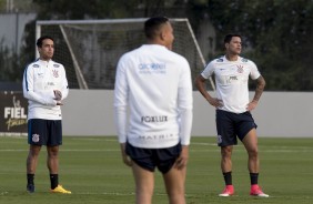 Jadson e Giovanni Augusto no treino da tarde desta segunda