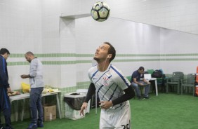 O meia Rodriguinho será titular contra o Coritiba, no Couto Pereira, pelo Brasileirão