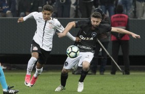 O jovem Pedrinho foi ovacionado pela torcida corinhtiana na Arena