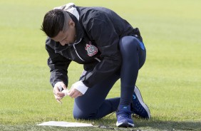 Arana está com tudo mesmo! Até pipa empinou no treino!