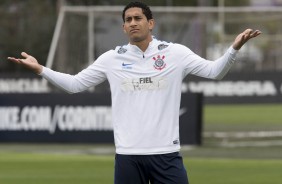 Do sorriso aberto à cara feia. Olha o Pablo aí fazendo caras e bocas no treino!