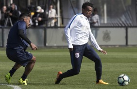 Moisés no treino de hoje no CT Joaquim Grava