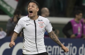 O lateral brilhou muito contra o Palmeiras e marcou o segundo do Timão