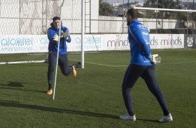Cássio e Walter treinando após o massacre sobre o Palmeiras