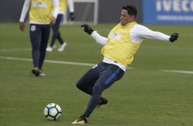 Giovanni Augusto quase não vem sendo aproveitado nos jogos