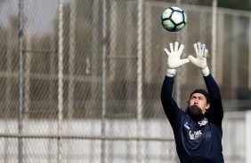 Cássio no treino da manhã antes do embarque para o Rio