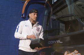 Giovanni Augusto antes da partida contra o Ava pelo campeonato brasileiro