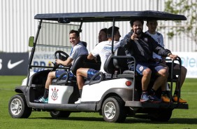 Jogadores no treino da manhã antes do embarque para o Rio