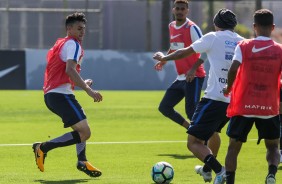 Jogadores no treino da manh antes do embarque para o Rio