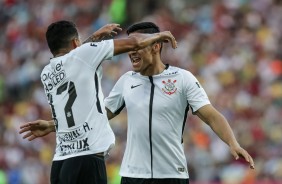 Balbuena comemora gol na partida contra o Fluminense no Maracanã pelo Brasileirão 2017