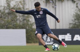 Marquinhos Gabriel, que retorna de leso, participou do treinamento com bola