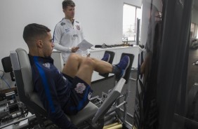 Gabriel na academia do CT durante treino de hoje no CT