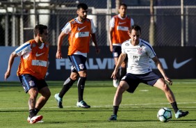 Jadson, Camacho e Rodriguinho no treinamento de hoje no CT