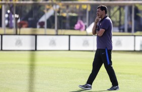 Olha o homem a! Fbio Carille treina a equipe pensando no duelo contra o Santos