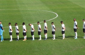 Equipe Sub-20 do Corinthians antes da partida contra o Paulista, pelo Paulisto