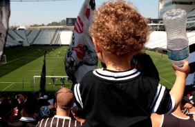 A crianada tambm esteve presente no treino aberto deste sbado