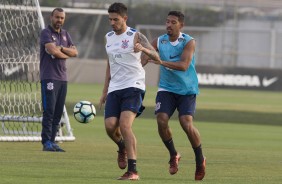Pedro Henrique treina marcado por Léo Príncipe