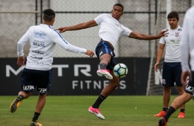 Carlinhos vivia a expectativa de substituir J contra o Cruzeiro