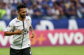 Clayson chorou ao marcar o gol de empate do Corinthians sobre o Cruzeiro