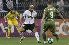 Fellipe Bastos s jogou alguns minutos contra o Coritiba